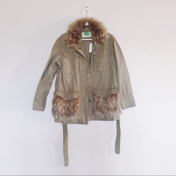 Anthropologie military jacket with fur trim - Picture 4 of 7